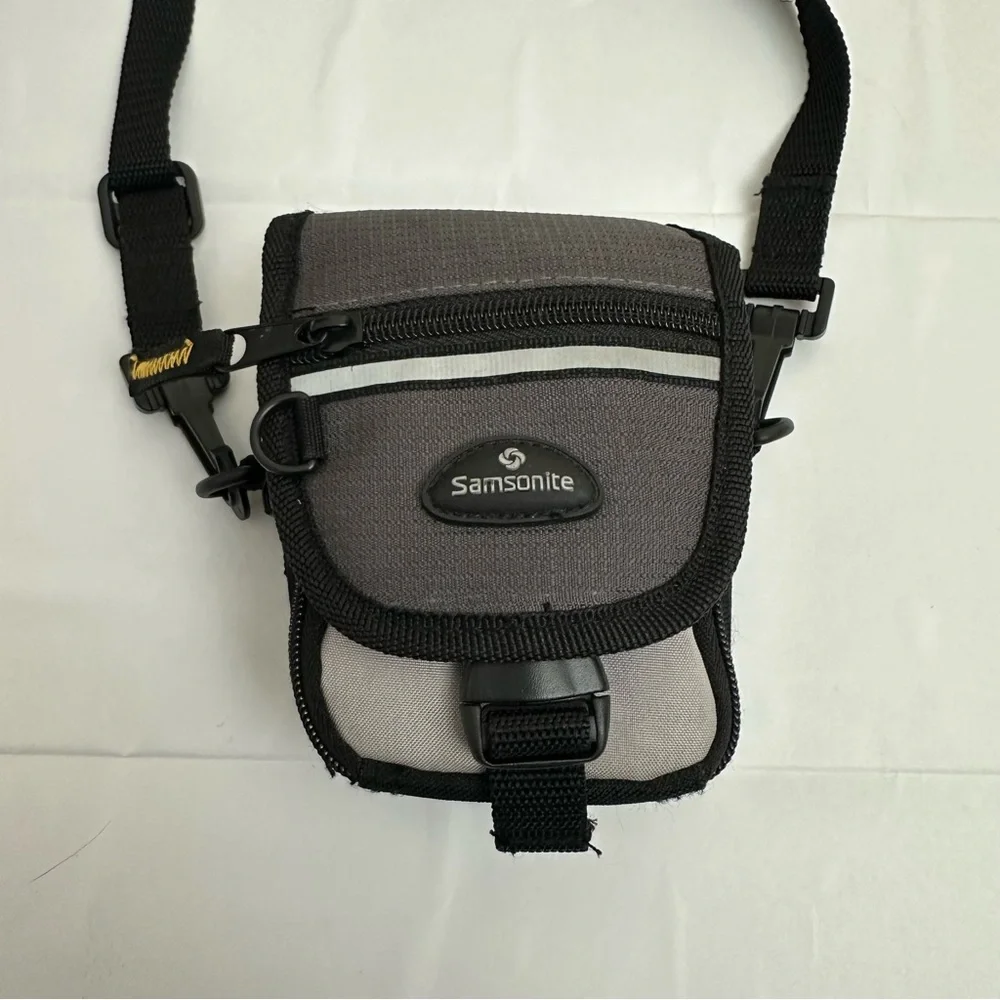 Samsonite Small Padded Camera Bag Case Black Gray Strap 5 x 3.5